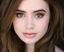 British American Actress Lily Collins Naked Pussy