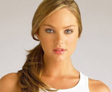 Candice Swanpoel Cute Eyes