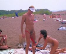 Girl Looking At Penis Nude Beach