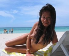 Naked Asian Girls Nude On The Beach