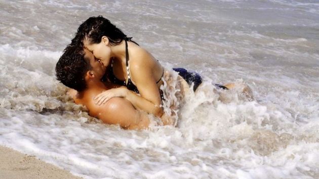 Romantic Couple Making Love On The Beach - Xxx Pics